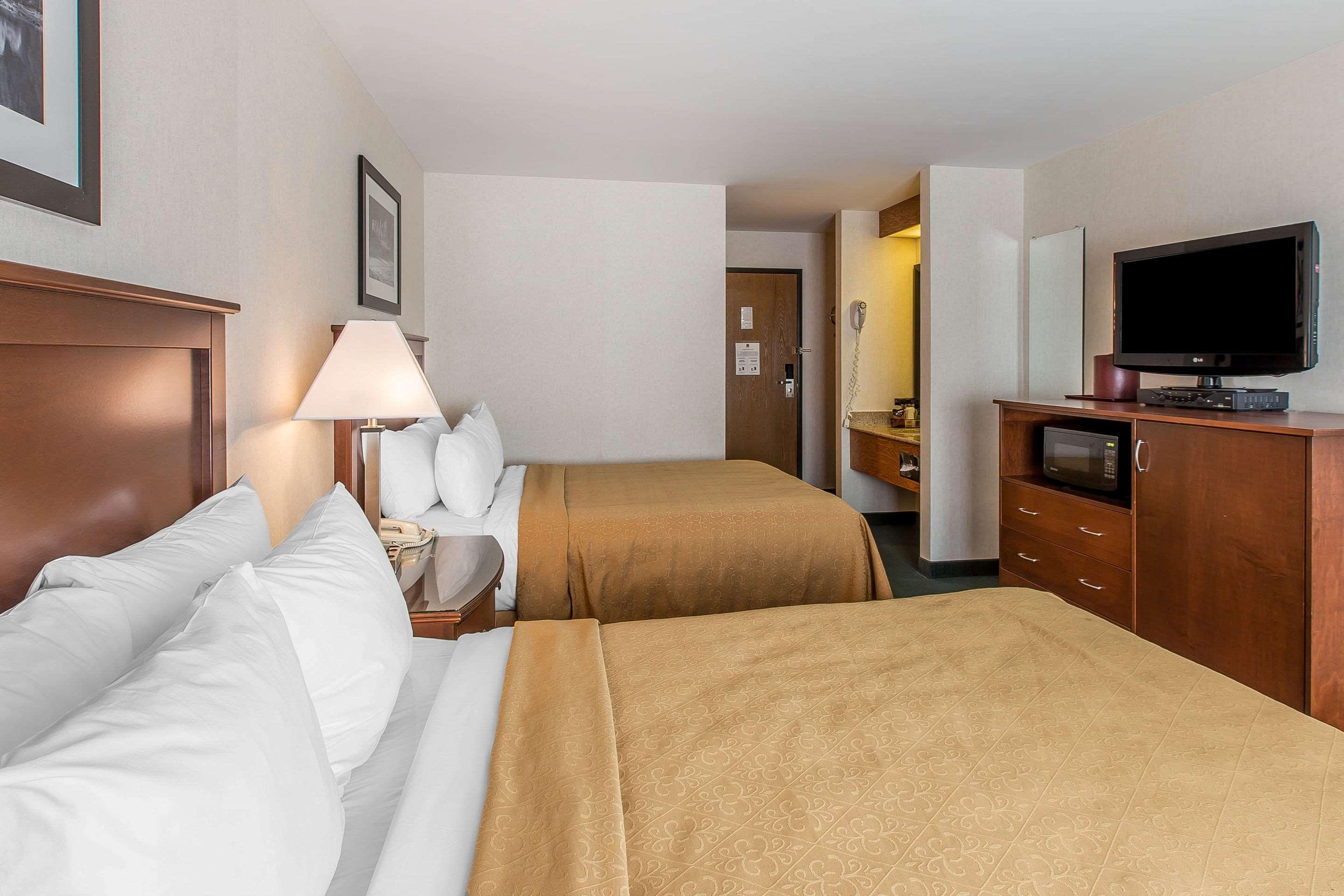 Quality Inn & Suites Steamboat Springs Exterior photo