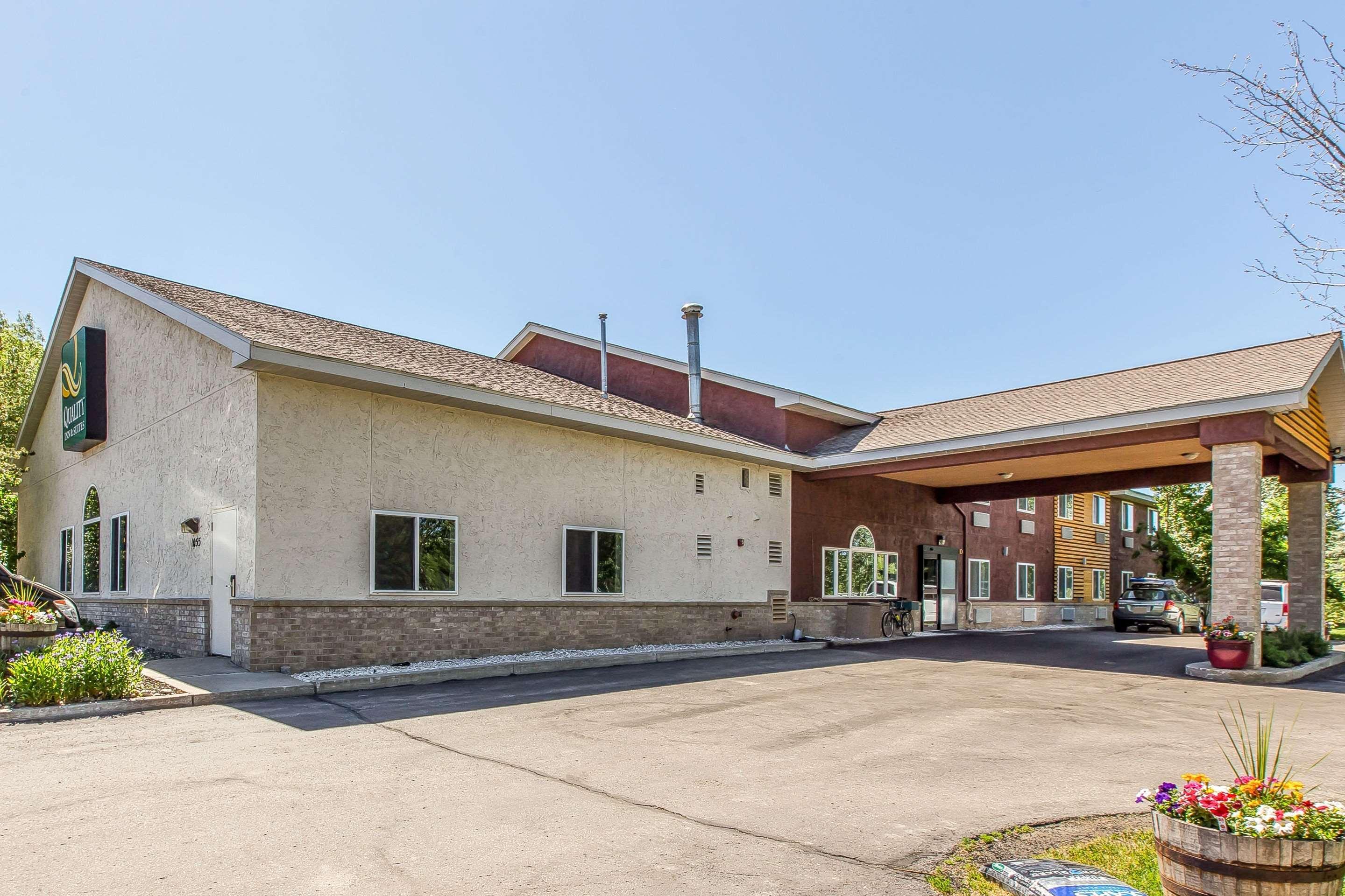 Quality Inn & Suites Steamboat Springs Exterior photo
