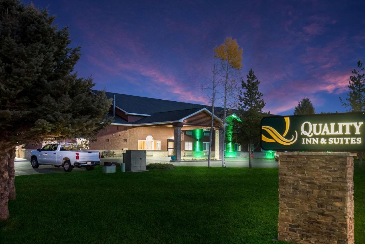 Quality Inn & Suites Steamboat Springs Exterior photo